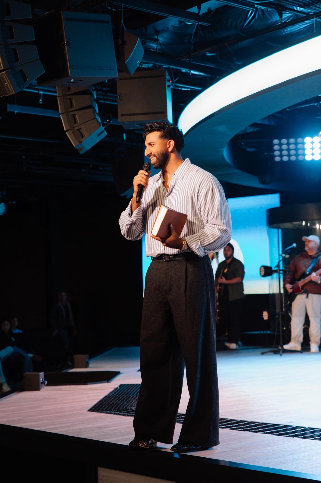 Pr. Jason Jesudasen